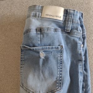 Kylie jeans